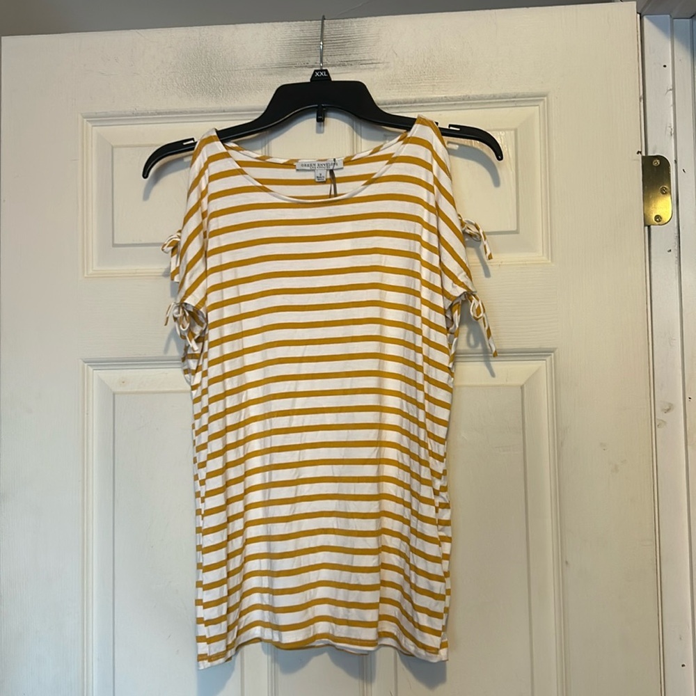 Green Envelope Mustard Yellow and White Striped Cold Shoulder Top Size Small